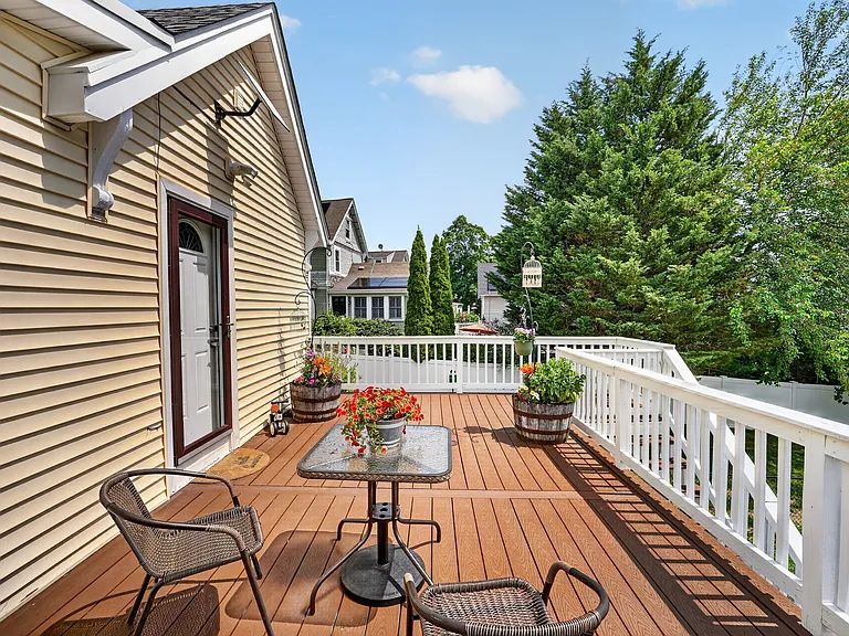 75 Elm St #1 — Photo 12