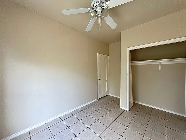 3110 Potomac Loop — Photo 7
