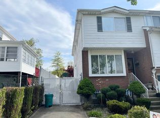 210 Kirshon Ave, Staten Island, NY 10314