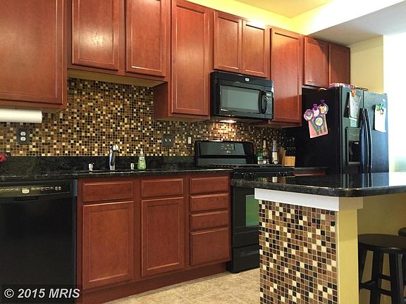 4th image of 1408 Laurel Wood Way