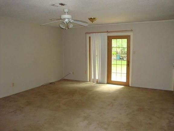 3rd image of 4704 Markwood Dr