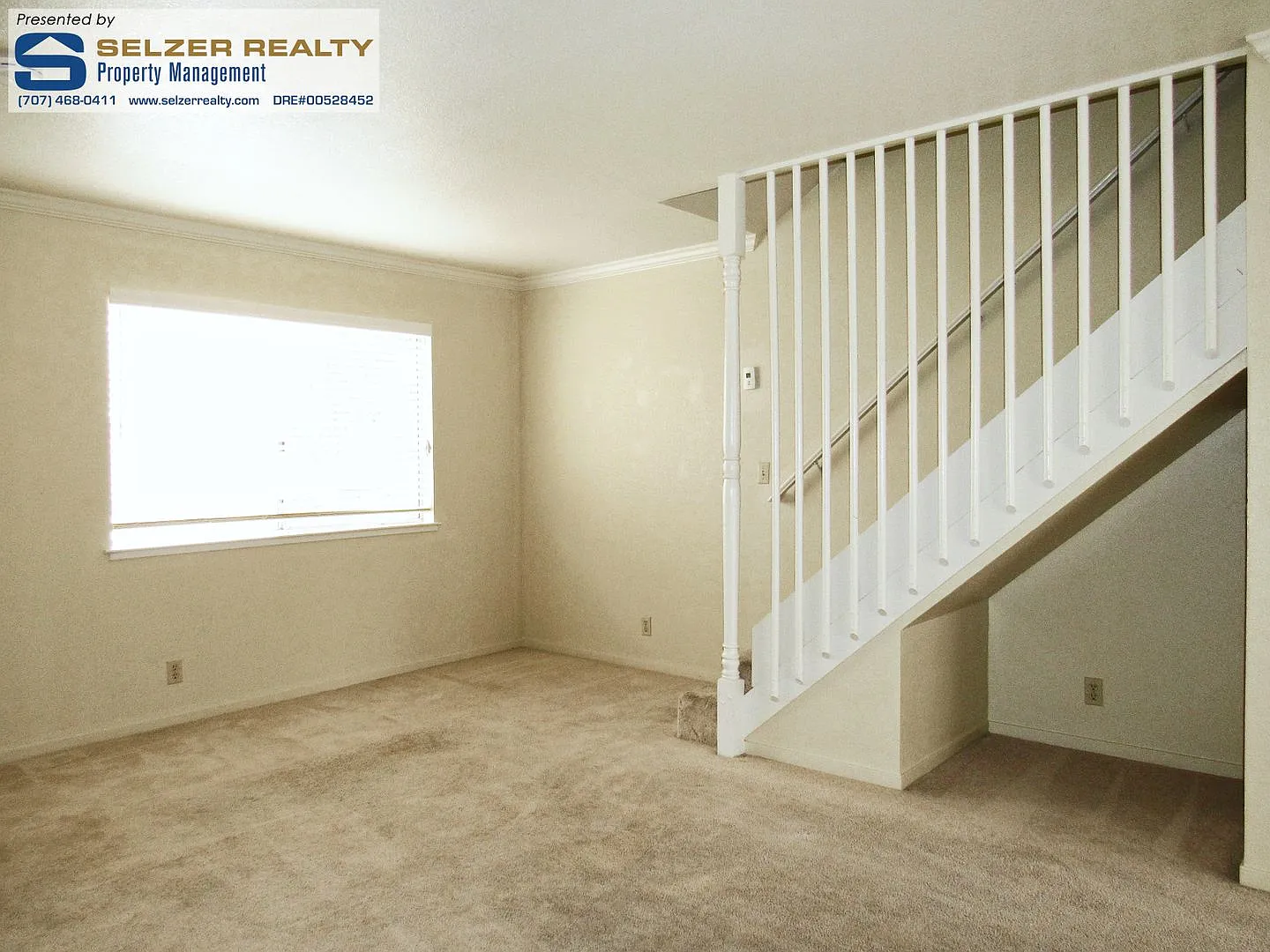 Fully equipped 2 bd. townhome in a super convenient central location! — Photo 2