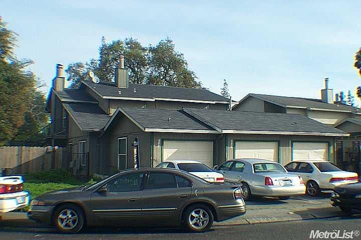 1st image of 2543 Antoine Ct