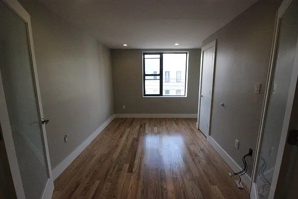 Rented by Nooklyn NYC LLC | media 23