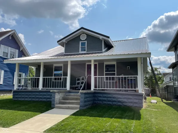 606 E 3rd St, Seymour, IN 47274