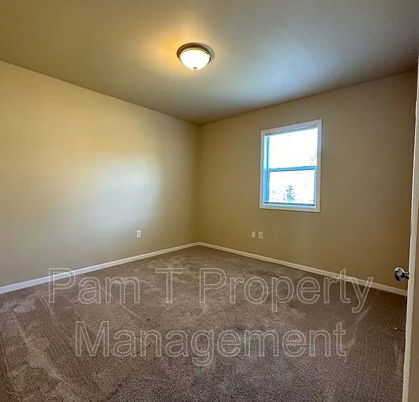 1202 E 37th St #A — Photo 12