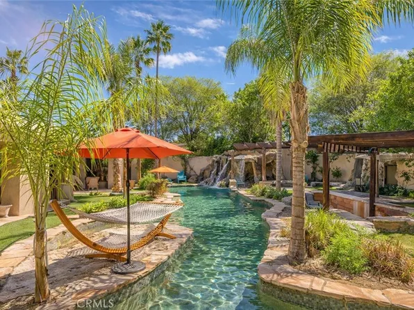 1455 E Sunny Dunes Rd, Palm Springs, CA 92264