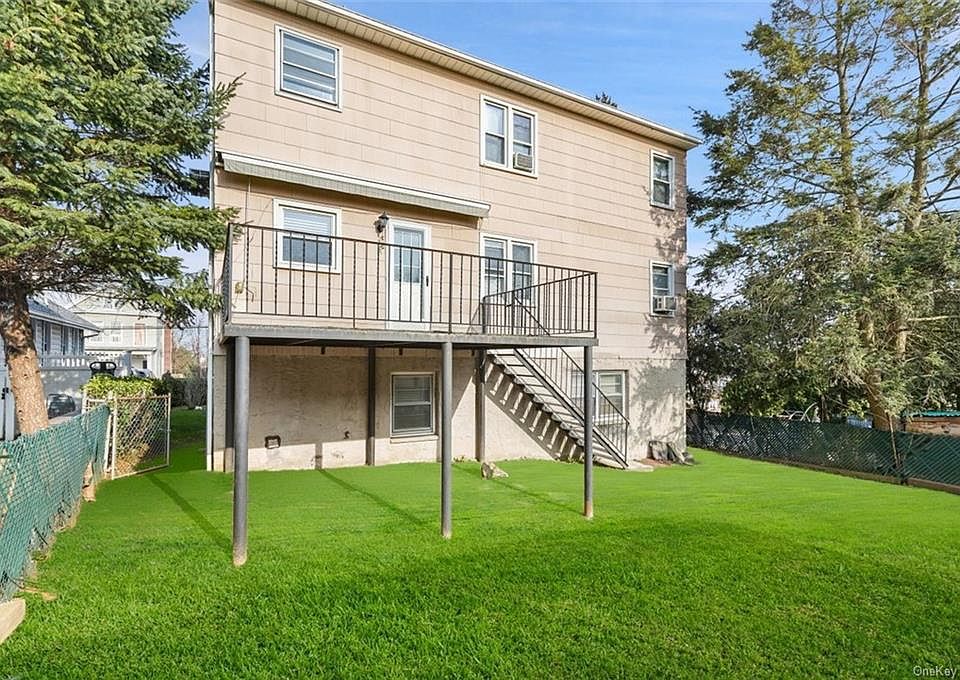 224 Edgewood Ave Yonkers, NY Zillow