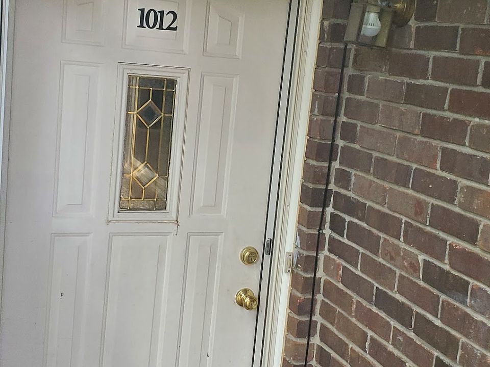 1st image of 1012 Sweetwater Cir #1012
