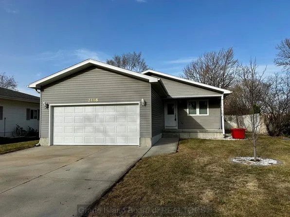 2118 Park Ave, Grand Island, NE 68803