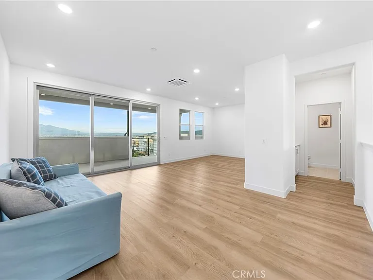 885 Poppy Ct — Photo 33