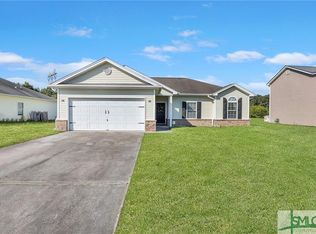 70 Evergreen Oak Dr, Richmond Hill, GA 31324