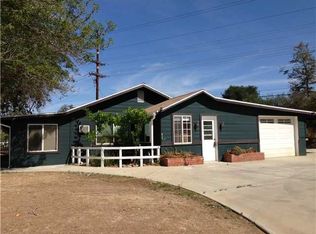 1204 Via Encinos Dr, Fallbrook, CA 92028