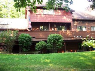 36 Cherrywood Rdg, Holland, NY 14080