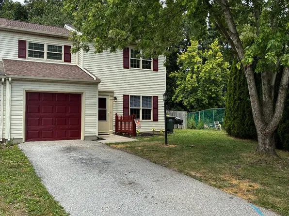 3121 Sundial Rd, Dover, PA 17315