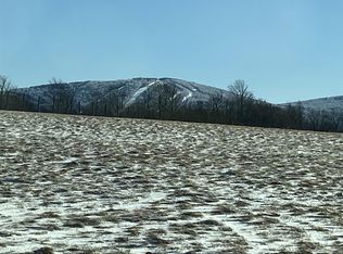 Mallow Lake Dr, Davis, WV 26260