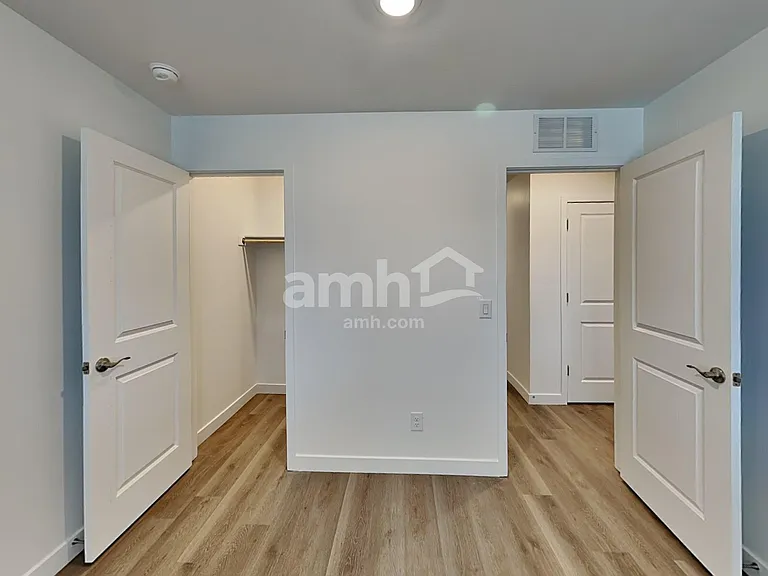 6306 W Calle Bilboa — Photo 17