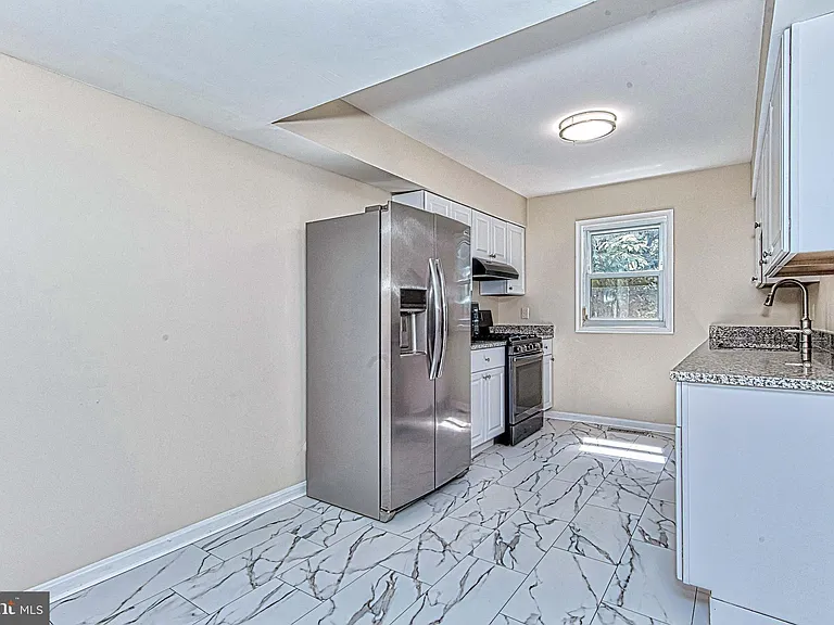 8467 Ivy Glen Ct — Photo 20