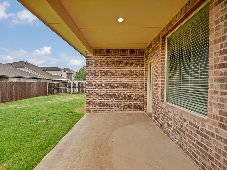 6711 Hall Of Fame Blvd — Photo 24
