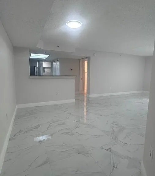 5011 Wiles Rd #3-207 — Photo 32
