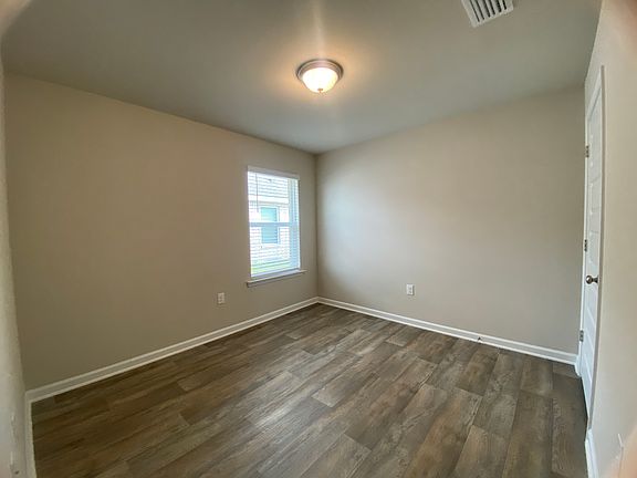 20221213_191041207_iOS_12132022