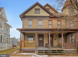 1059 Market St, Sunbury, PA 17801