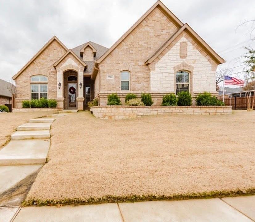 1st image of 7700 Shadow Wood Dr