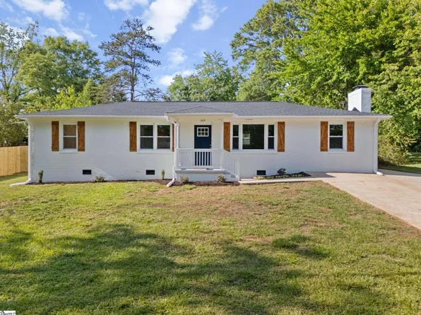 209 Tucson Dr, Greenville, SC 29617