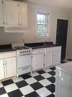 704 Lafayette Blvd — Photo 6