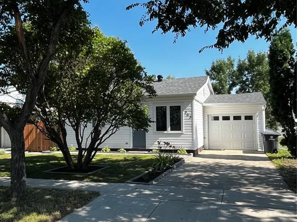 313 1st AVENUE W, Kindersley, SK S0L 1S0