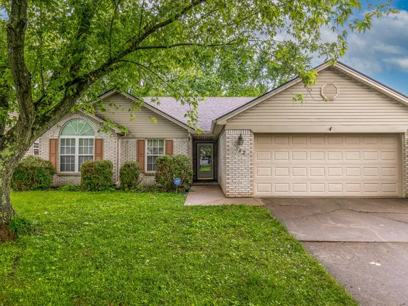 142 Powhatan Trl, Versailles, KY 40383