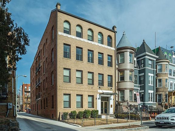 The Chelsea - 1461 Girard Street NW