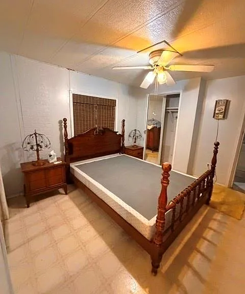910 S Palmera Dr — Photo 8