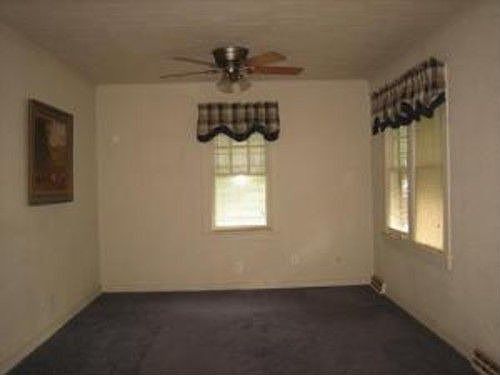 2nd image of 2210 Parkrose Ave