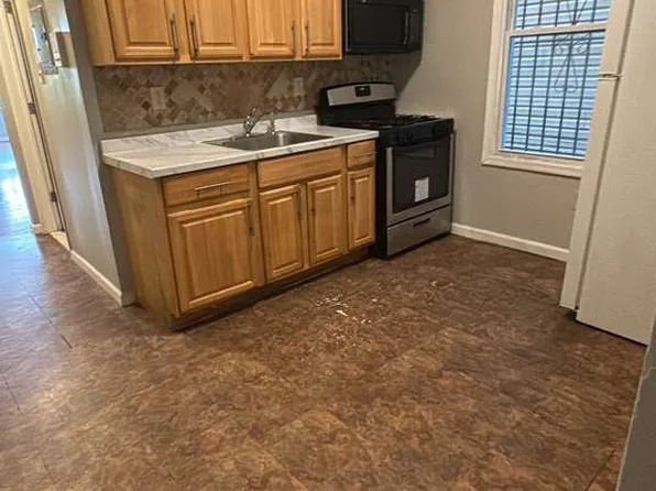 457 Hawthorne Ave #1, Newark, NJ 07108