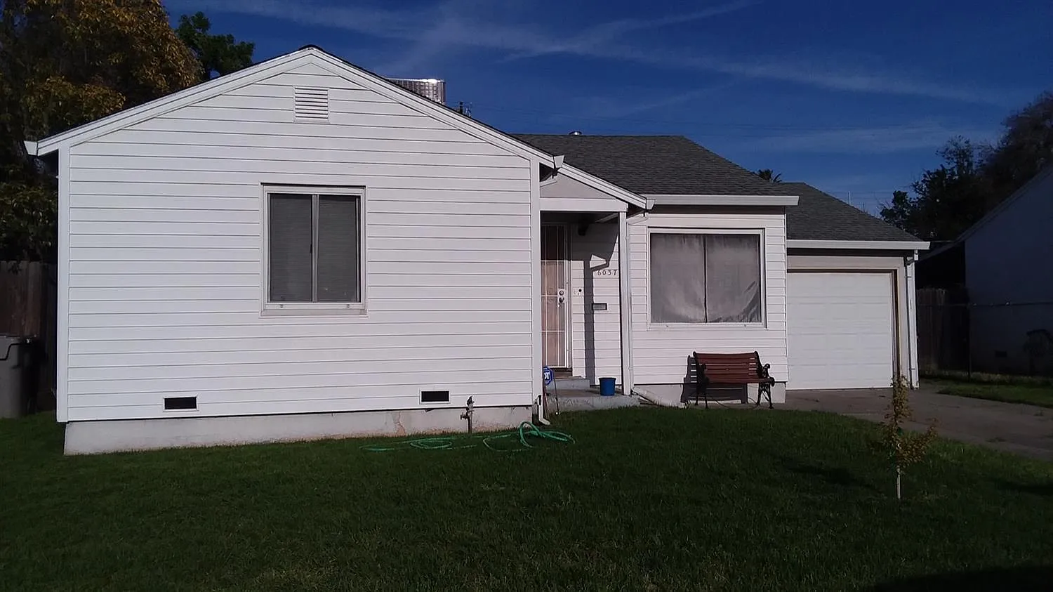 6037 McLaren Ave photo 1