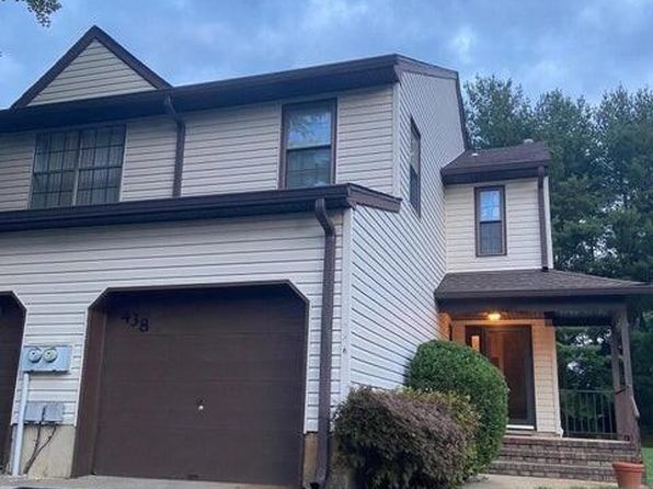 438 Oak Knoll Dr #438