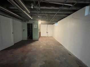 2229 Parkview Pl, South Bend, IN 46616