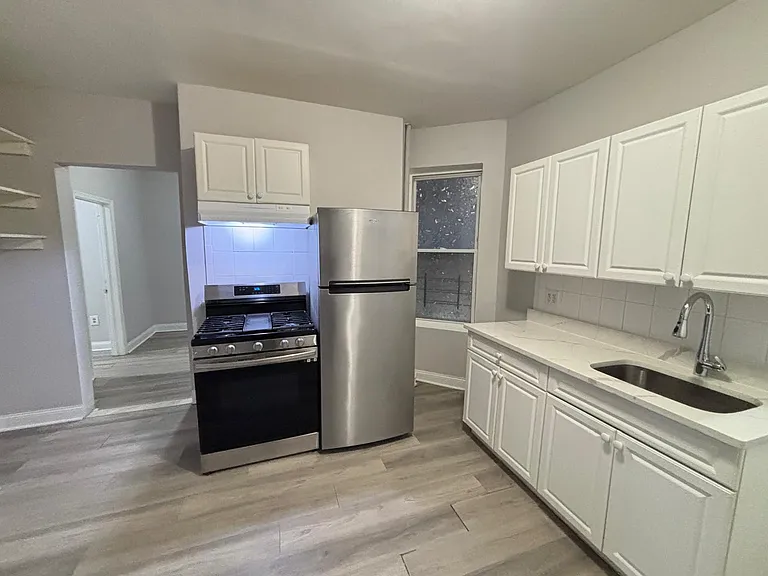 5304 Palisade Ave #100 — Photo 1
