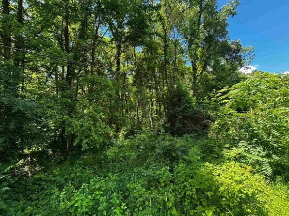 4360 W Rockton Rd, Rockton, IL 61072