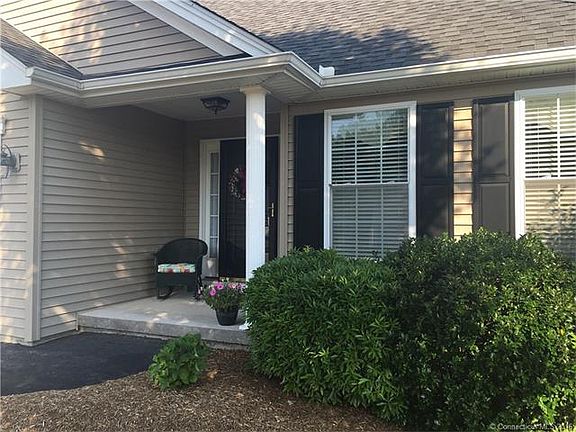 Wonderful covered entry