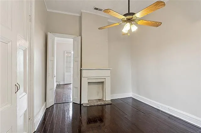 2021 Burgundy St #REAR — Photo 7