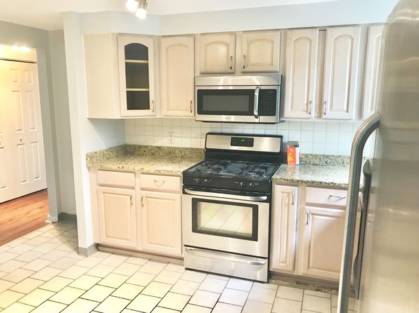 140 Shepards Knoll Dr