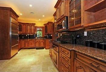 2nd image of 3116 N Flagler Dr