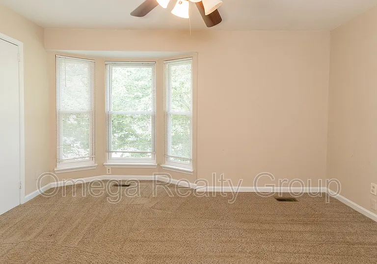 2345 Grayson Valley Cir — Photo 21