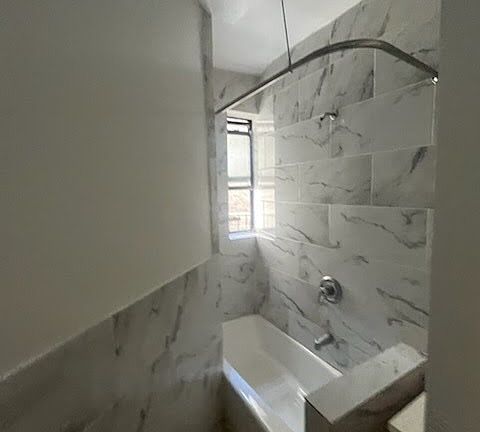 4th image of 75 E Mosholu Pkwy N #1