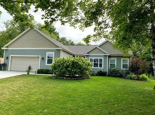 458 Ollie St, Cottage Grove, WI 53527