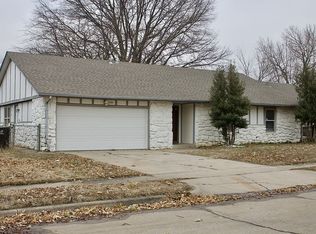 2904 E Memphis St, Broken Arrow, OK 74014
