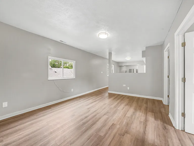 3449 Wade Ave #U — Photo 26