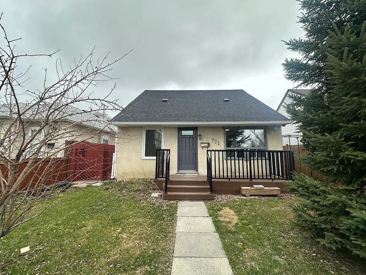 Building Photo - 771 Hector Ave #771